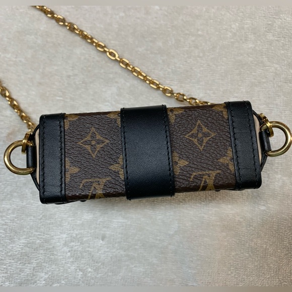 Louis Vuitton Essential Trunk Monogram Mini Shoulder Bag - Picture 3 of 16
